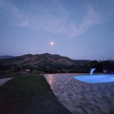 Aromas Da Terra Villa Gonçalves Екстериор снимка